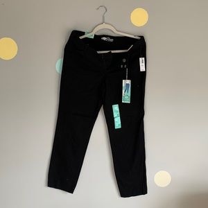 Old Navy Pixie Pants - NWT - Size 10